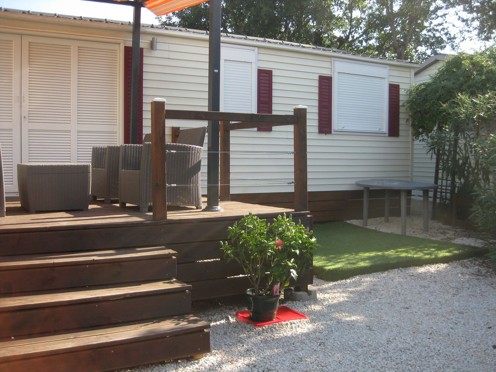   mobilhomme spacieux et neuf bord de mer frejus st raphael 
Vacances  / Offres de location 