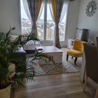  Appartement à louer 3 pièces 70 m² Saint-gratien