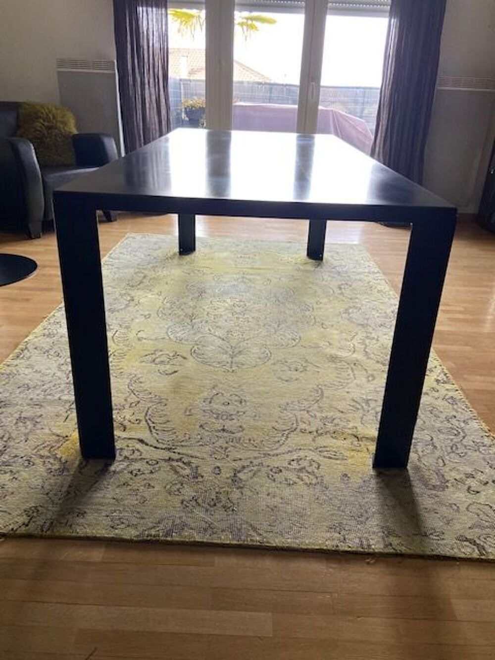 Table a manger Meubles