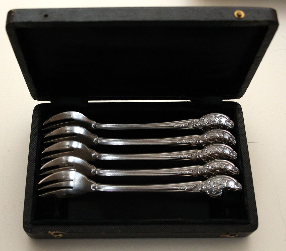 Coffret de fourchettes &agrave; huitres CHRISTOFLE Napol&eacute;on III Cuisine