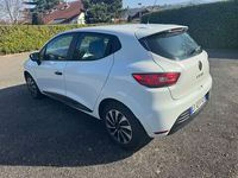 Clio III Clio 1.5 dCi 105 Confort Pack Clim Expression 2017 occasion 74100 Annemasse