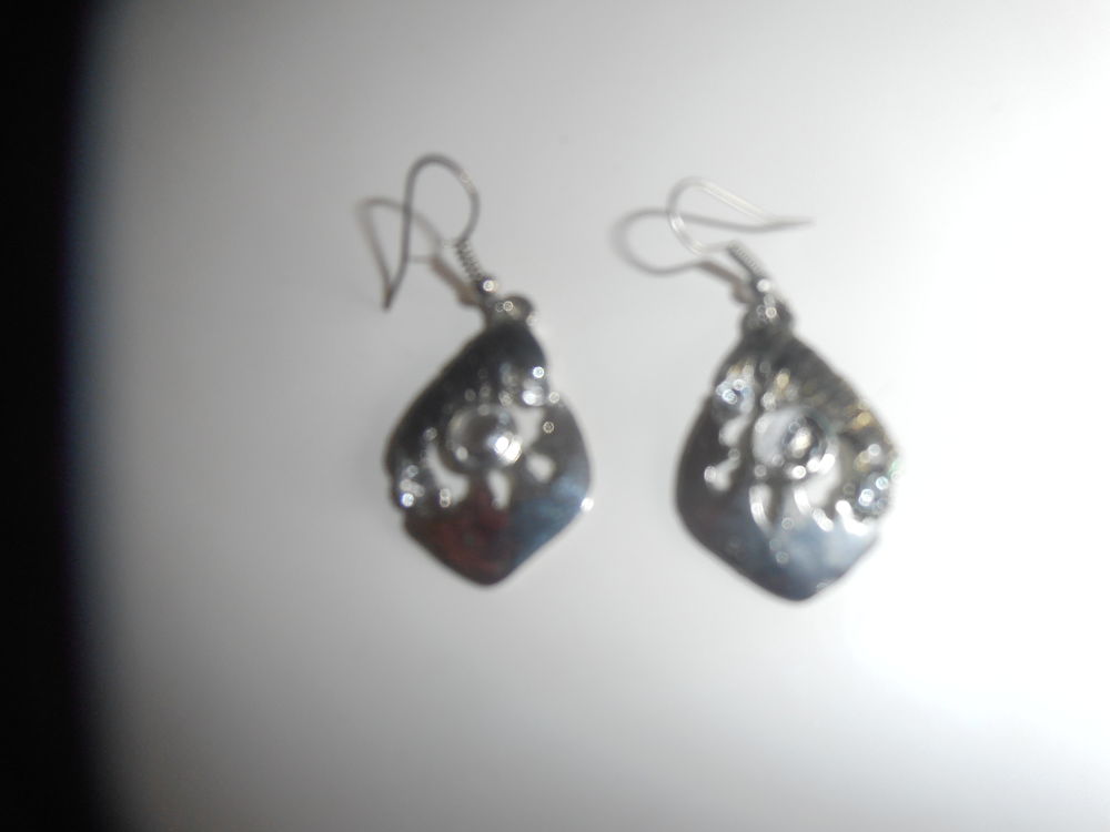 Boucles d'oreilles ovales 25 (28b) Bijoux et montres