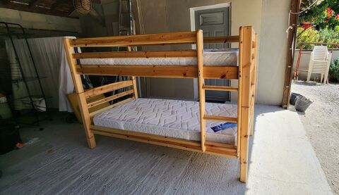 Lits superposés démontables en pin + matelas + couettes Sommeval (10)