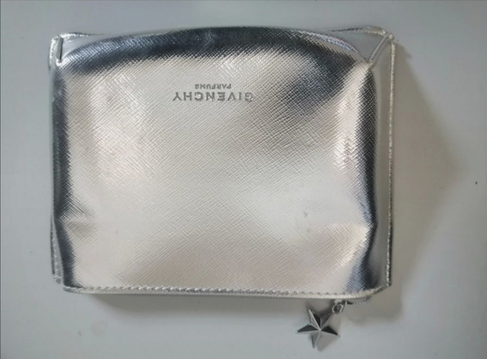 Pochette Givenchy Maroquinerie
