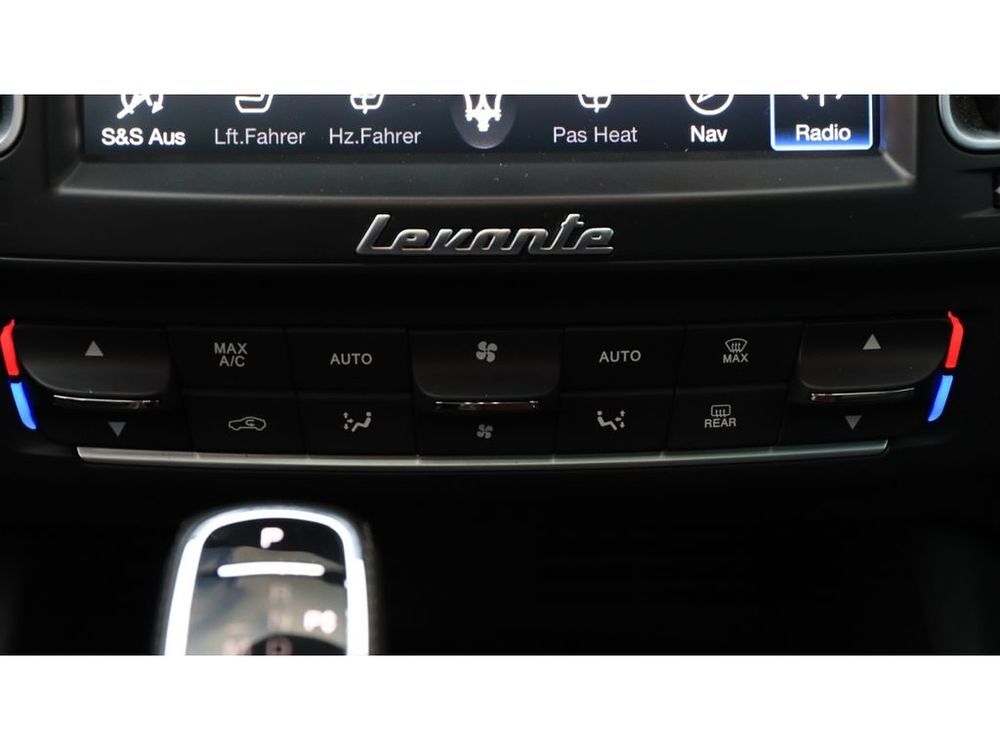 Levante 3.0 V6 Bi-Turbo 350 Q4 GranSport 2018 occasion 38440 Saint-Jean-de-Bournay