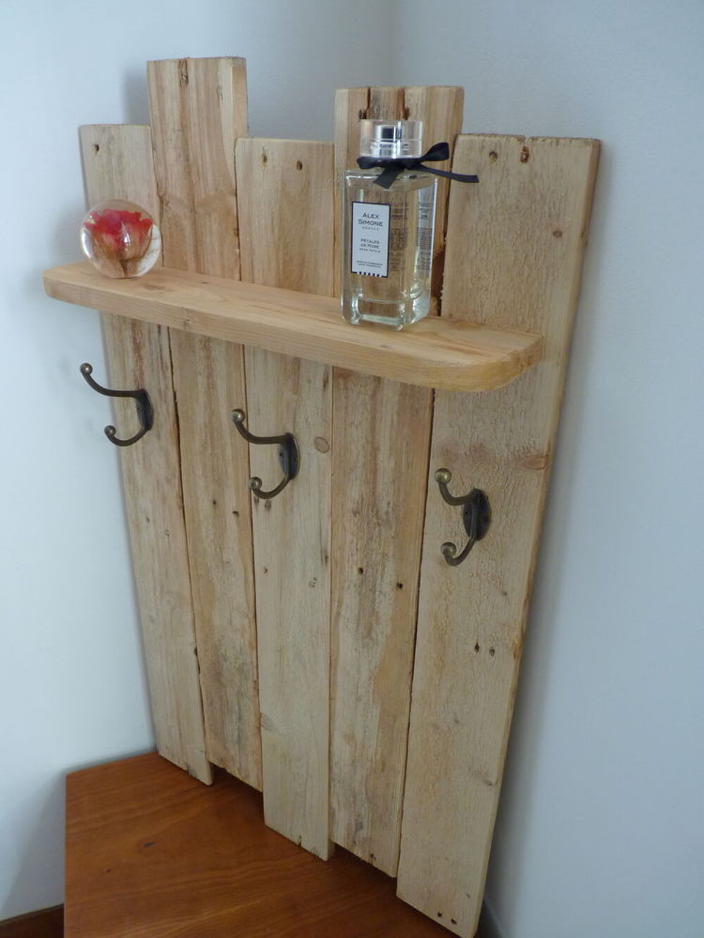 porte manteaux bois palettes Décoration