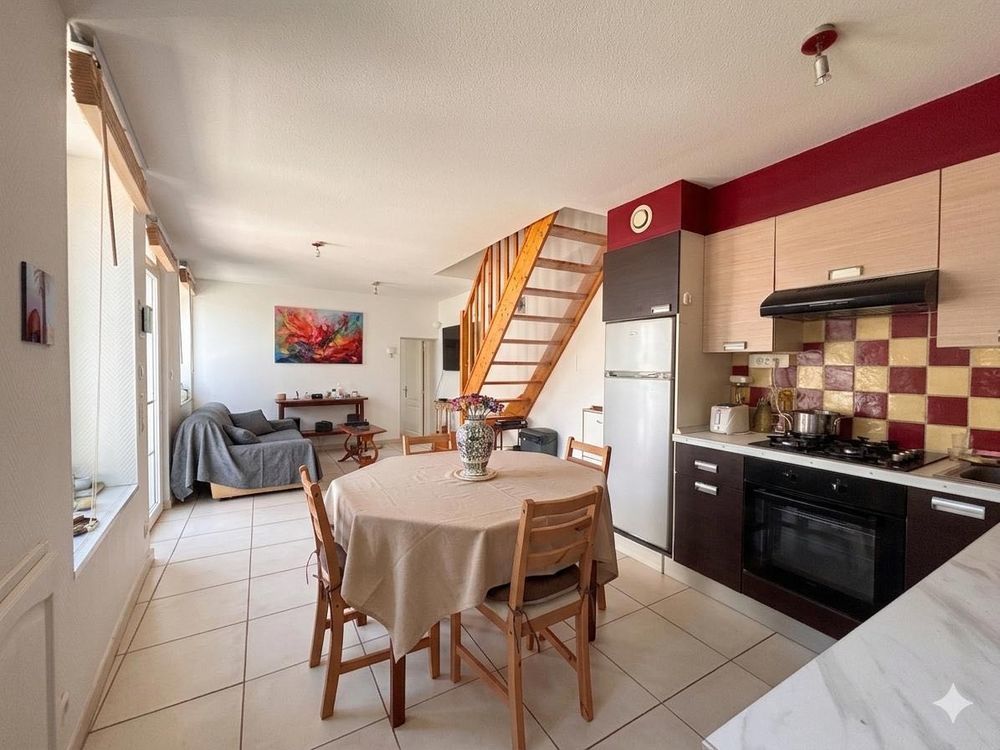 Vente Maison à vendre maison de ville à  la charité sur Loire La charité-sur-loire