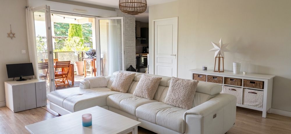 Vente Appartement Appartement T5 (2009) de102 m² avec terrasse & double garage Saint-priest