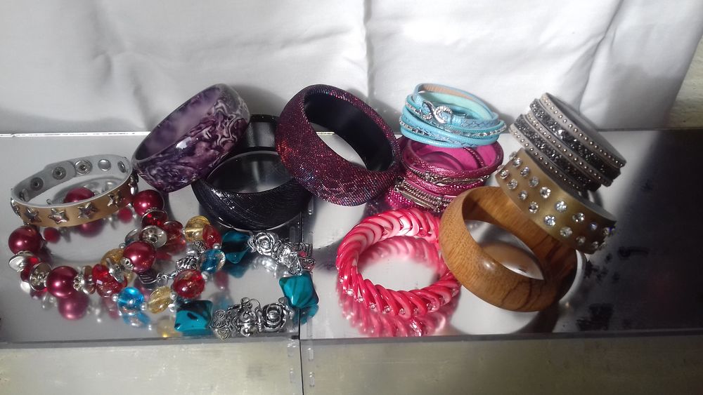 Bijoux cr&eacute;ations artisanales Bijoux et montres