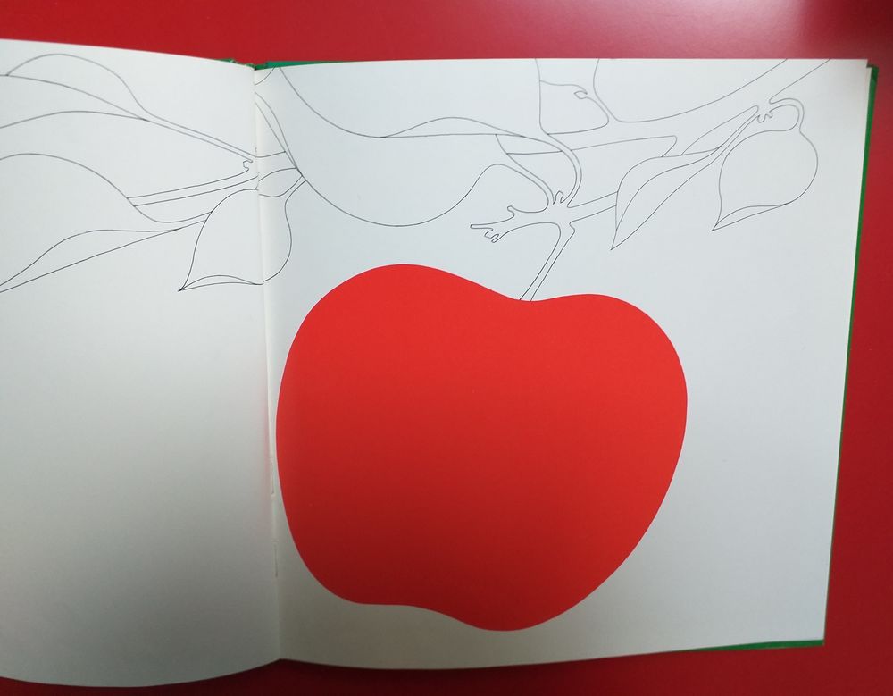 Iela MARI : Les aventures d'une petite bulle rouge Livres et BD
