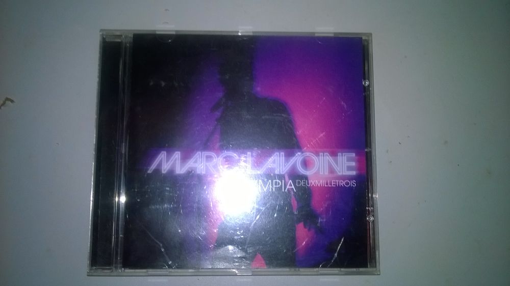 CD Dis-moi que l'amour
Marc Lavoine
2003
LIVE
CD et vinyles