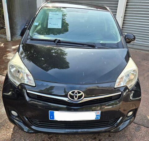 Toyota Verso 132 VVT-i 5pl Executive 2011 occasion &Eacute;cully 69130