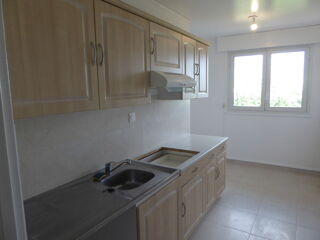 Appartement à louer 2 pièces 67 m²