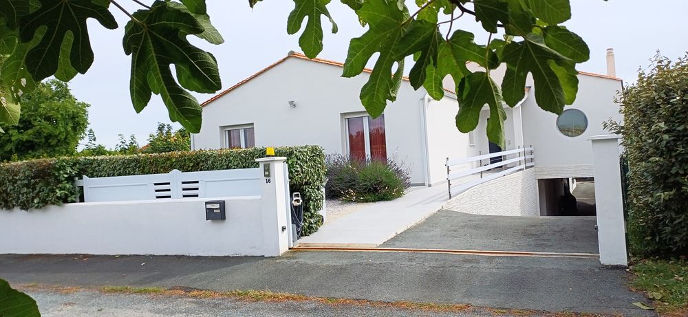 Vente Villa Villa avec vue sur l'Océan face Ile d'Oléron Port-des-barques