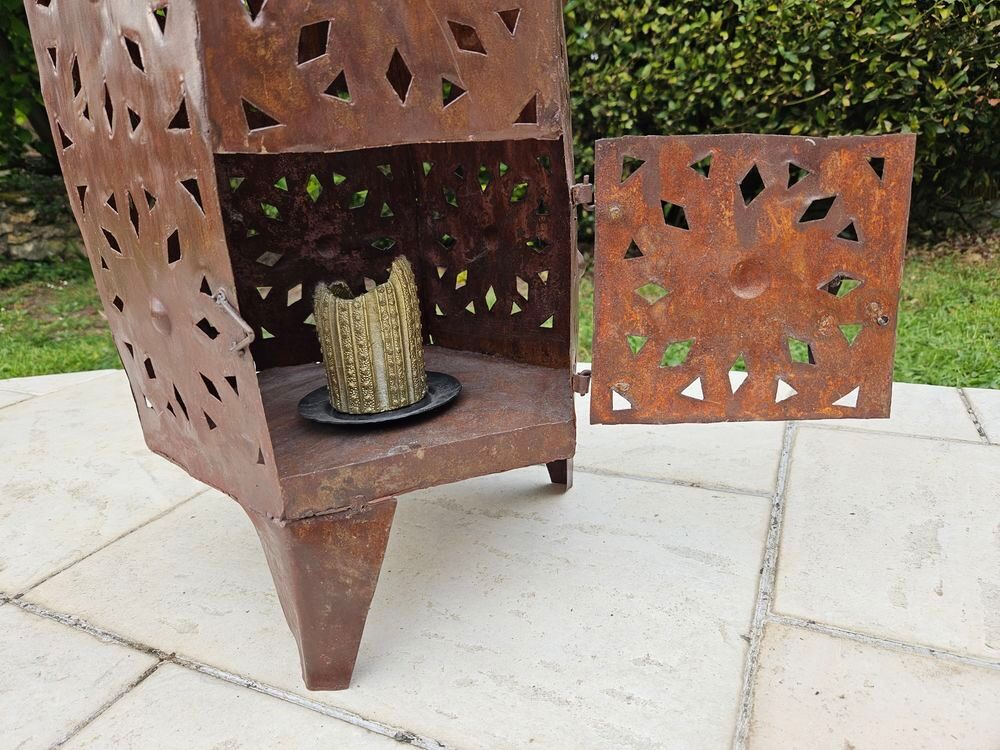 Lanterne en fer forg&eacute;, pi&egrave;ce unique artisanale, faite main Décoration