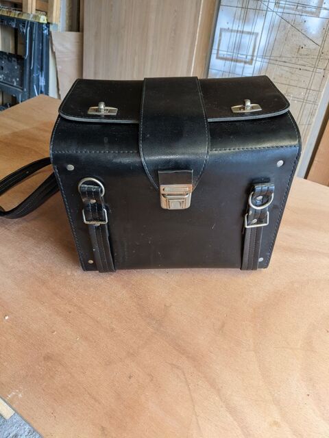 sacoche pour camera ou appareil photos 40 Le Plan De Grasse (06)