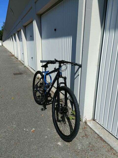 Vlo VTT - Megamo 2023 250 Saint-Genis-Pouilly (01)