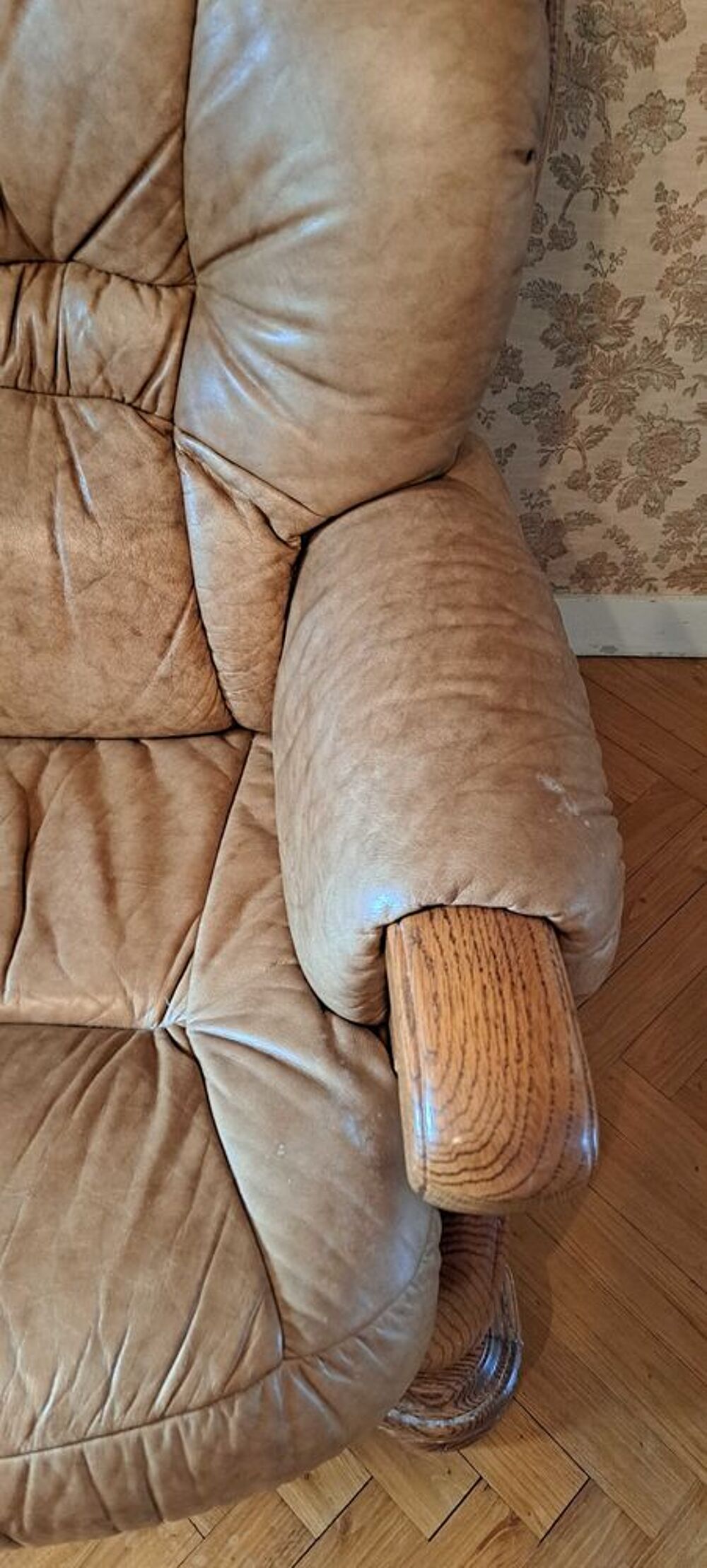 Canap&eacute; cuir beige Meubles