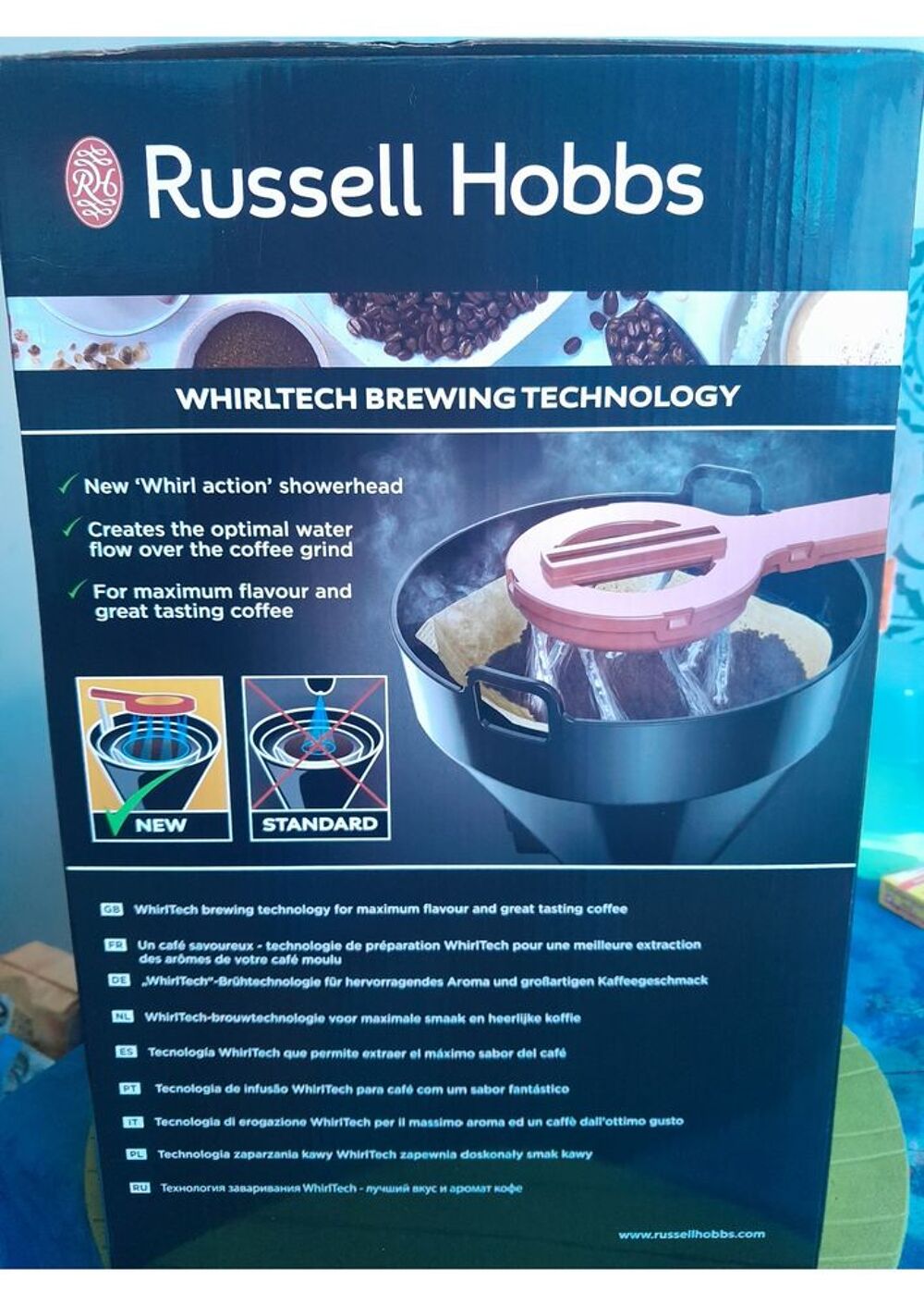 Cafeti&egrave;re RUSSELL HOBBS &eacute;ta IMPECCABLE Electroménager