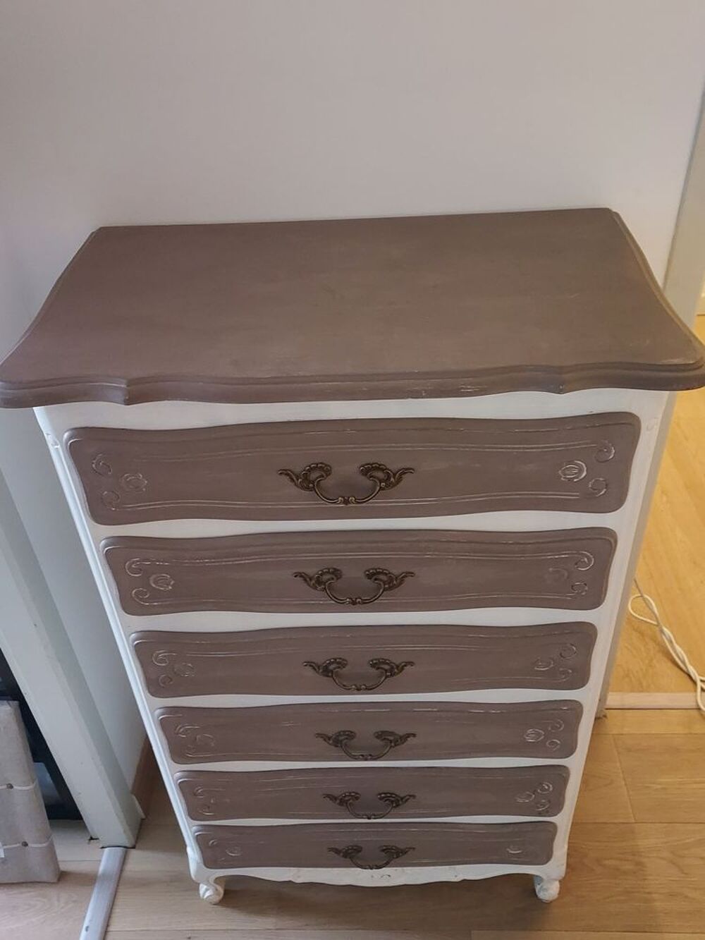 Chiffonnier 6 tiroirs relook&eacute; Meubles