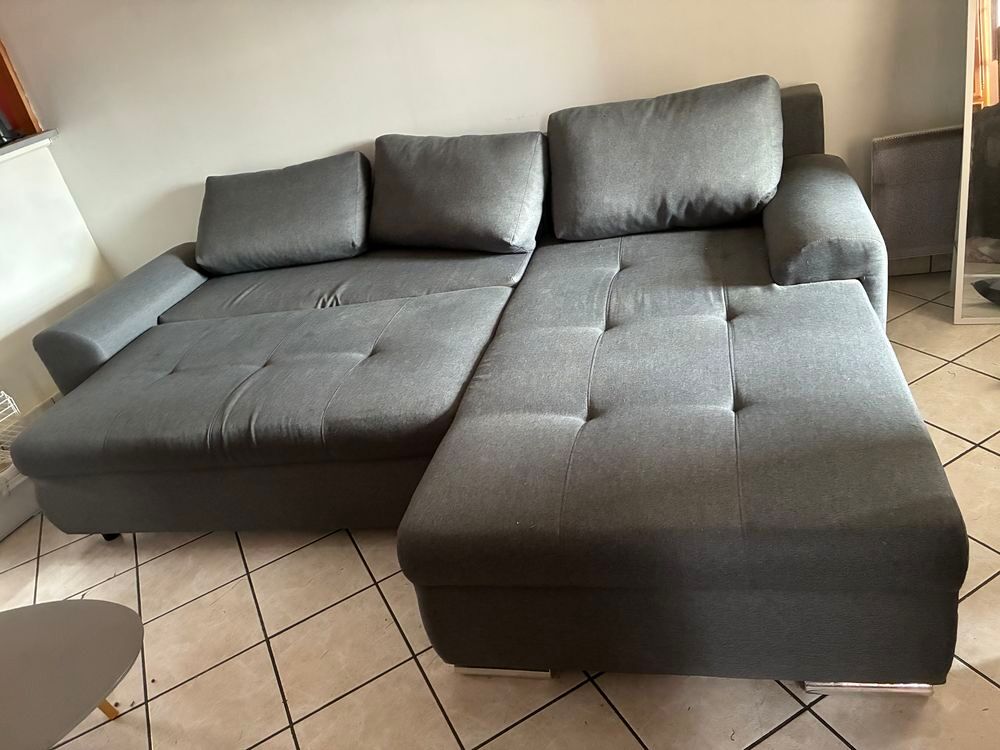 Canap&eacute; convertible avec coffre de rangement Meubles