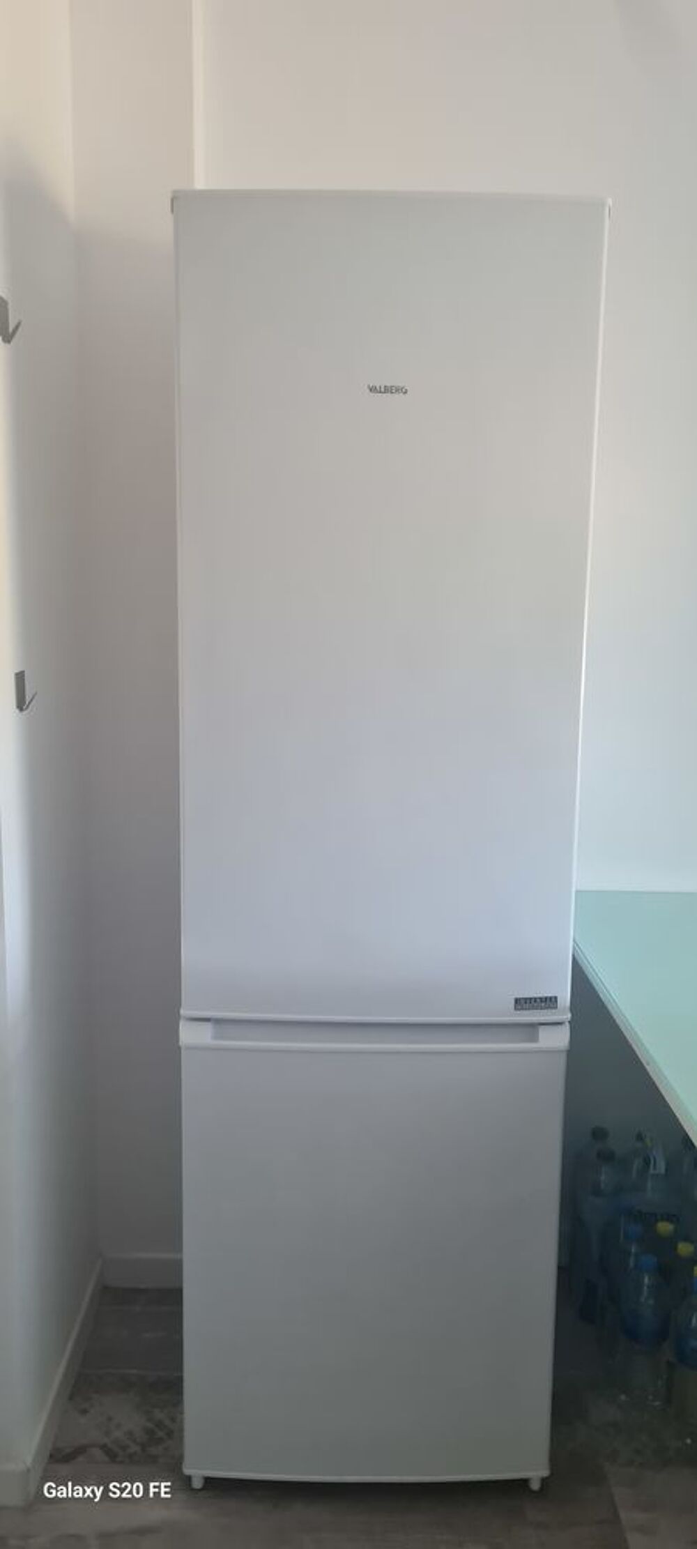 R&eacute;frig&eacute;rateur cong&eacute;lateur Valberg Electroménager