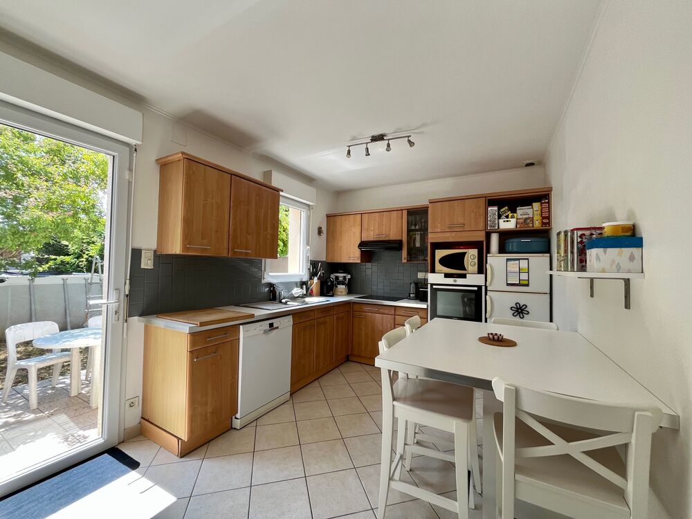 Vente Maison Maison familiale de 118 m² avec dépendance, garage et jardin Les ponts-de-cé