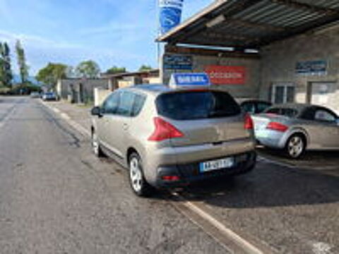 3008 1.6 HDi 16V 110ch FAP Confort Pack 2009 occasion 26100 Romans-sur-Is&egrave;re