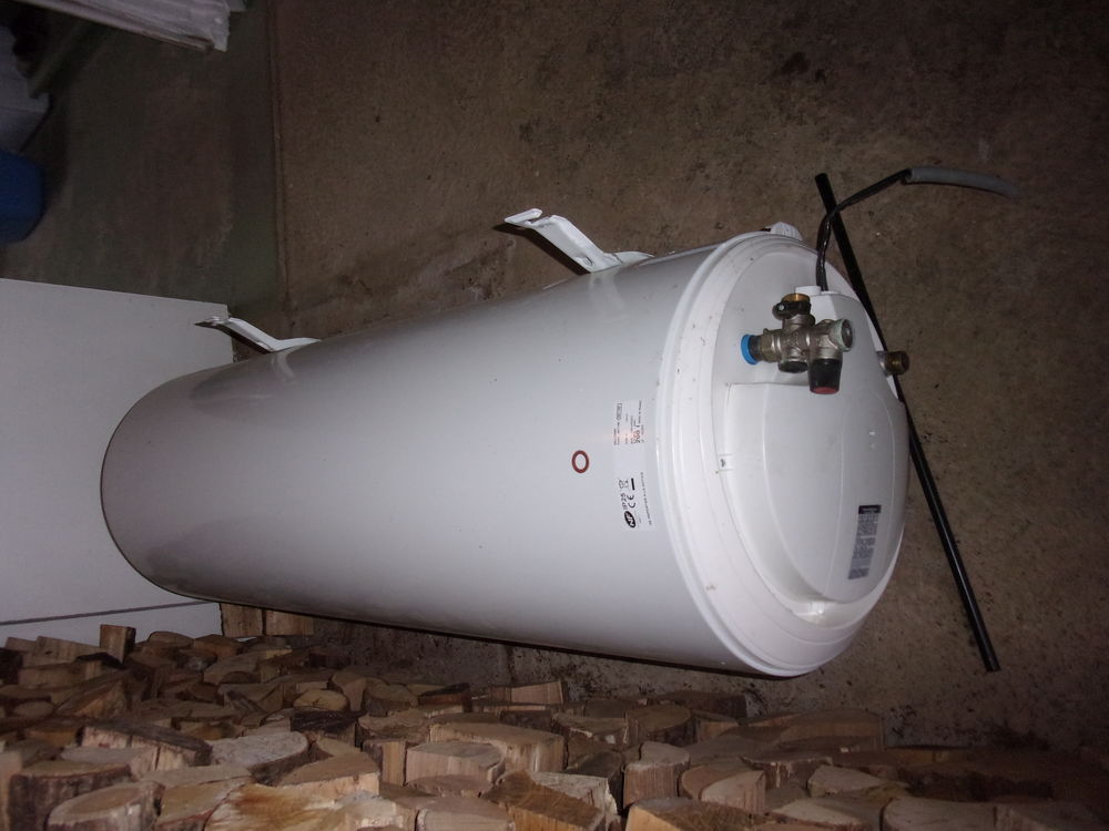 ballon d'eau chaude 200 L Electroménager