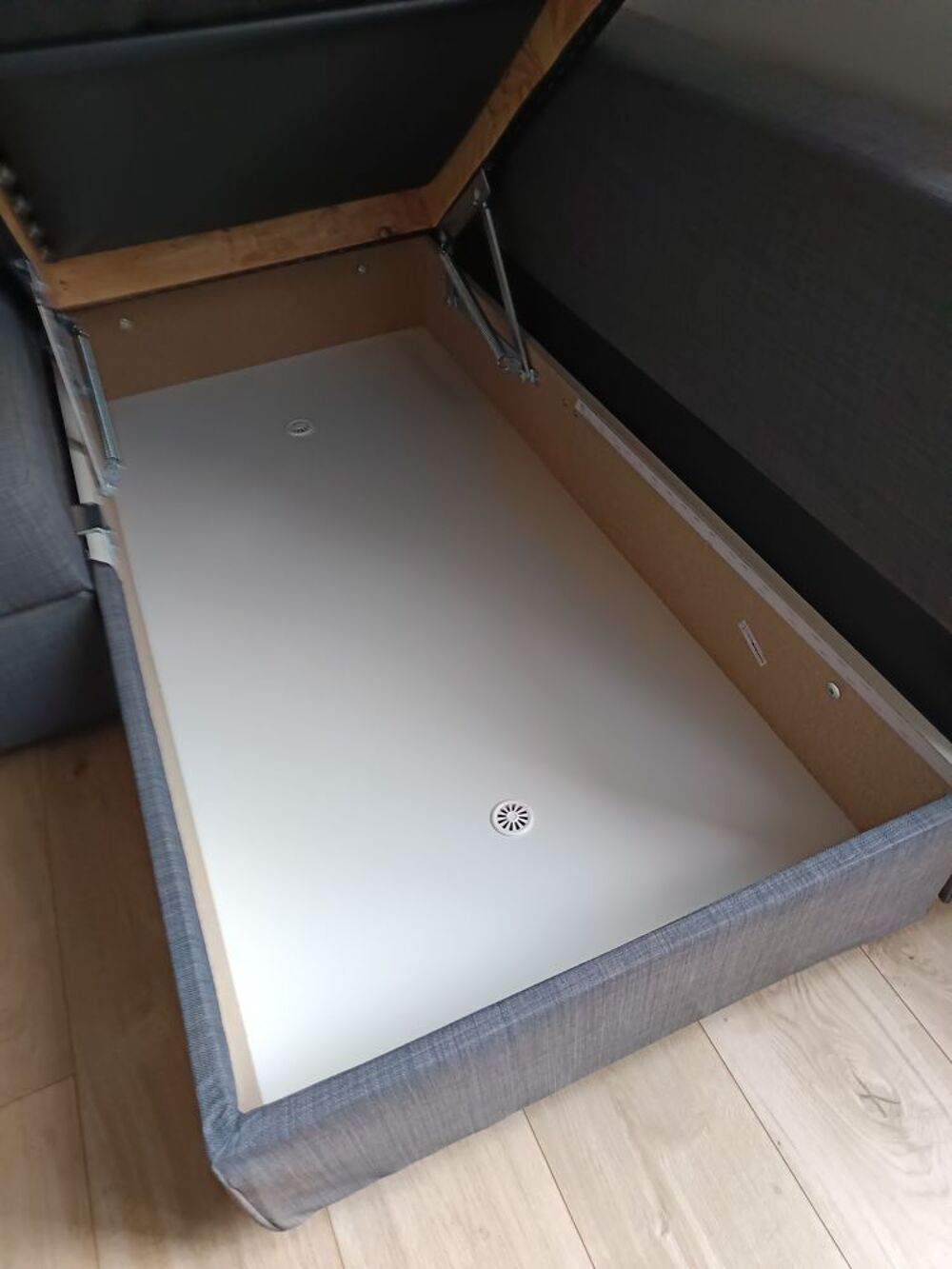 Canap&eacute; convertible angle+rangement, Skiftebo gris fonc&eacute;
Meubles