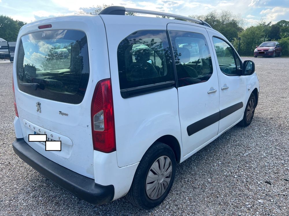 Partner Tepee 1.6 HDi FAP 92ch Loisirs 2011 occasion 89500 Armeau