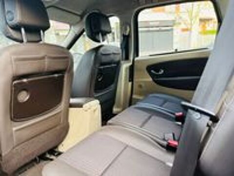 Sc&eacute;nic III Scenic III dCi 130 FAP Privil&egrave;ge Euro 5 2009 occasion 78800 Houilles