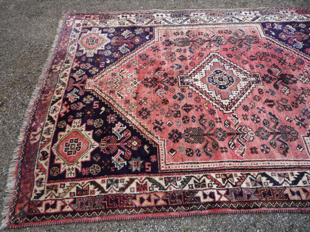 Tapis d'orient tiss&eacute; main/Iran
Décoration