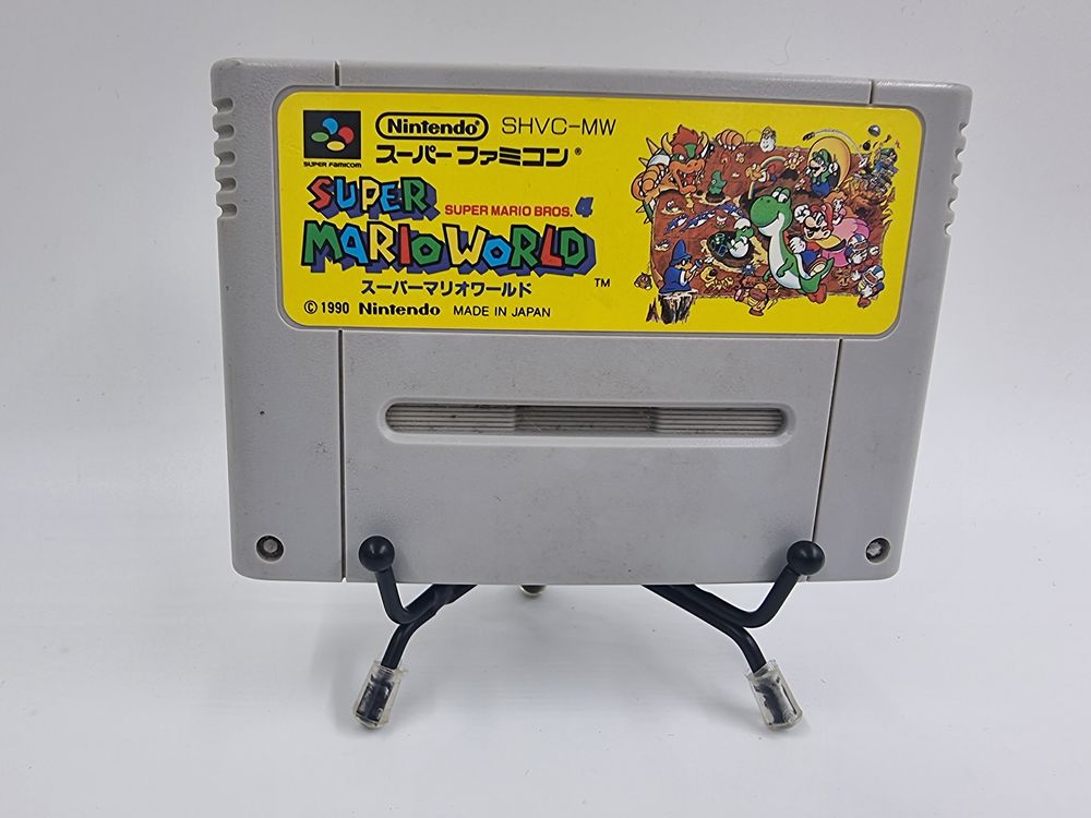 Jeu Super Nintendo (SNES) Super Mario World (JAP) en loose Consoles et jeux vidéos