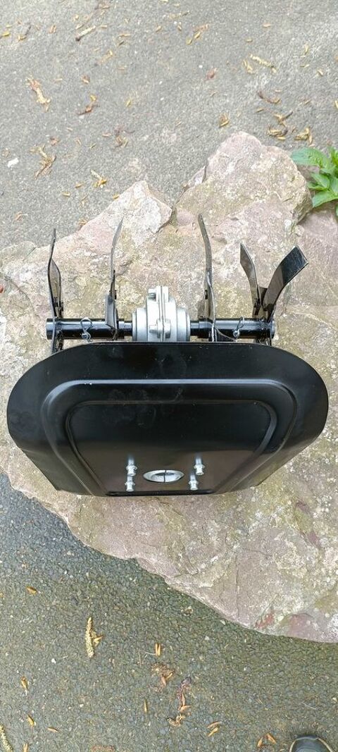 Kit motobineuse pour dbroussailleuse. 20 Caen (14)