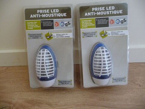 2 Prises LED anti-moustiques 12 Montigny-le-Bretonneux (78)