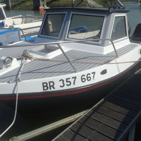 Bateaux à moteur Pêche-promenade 1976 occasion Meschers-sur-Gironde 17132