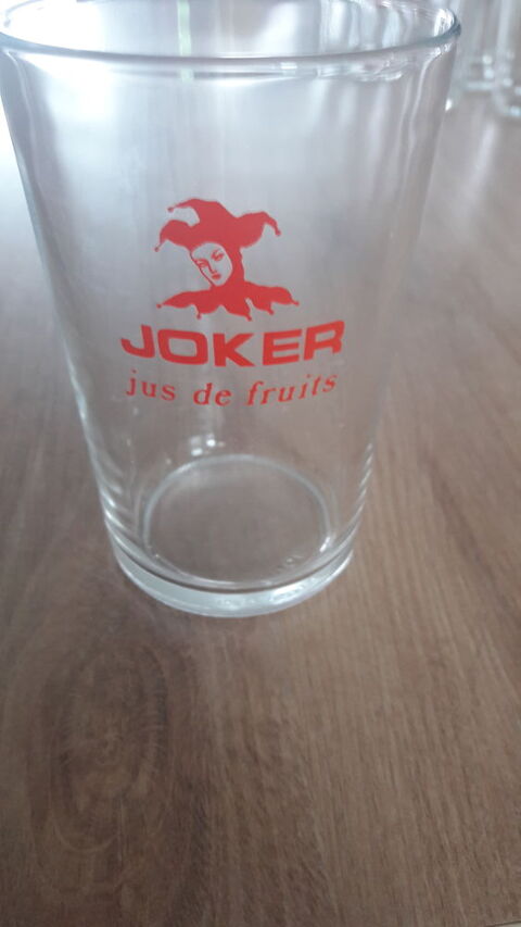 6  Verres  Jus  de Fruits  JOKER   ou Fruidan  Vintage 9 Levet (18)