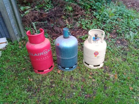 BOUTEILLES DE GAZ VIDES 4 Oroux (79)