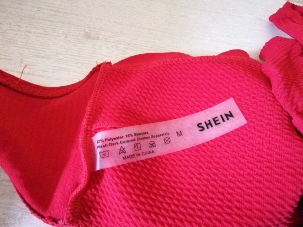 Haut maillot de bain M Vêtements