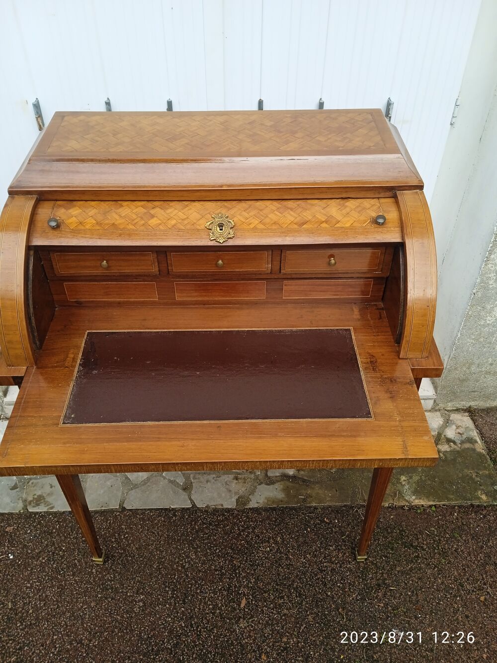 secr&eacute;taire style Louis XVI Meubles
