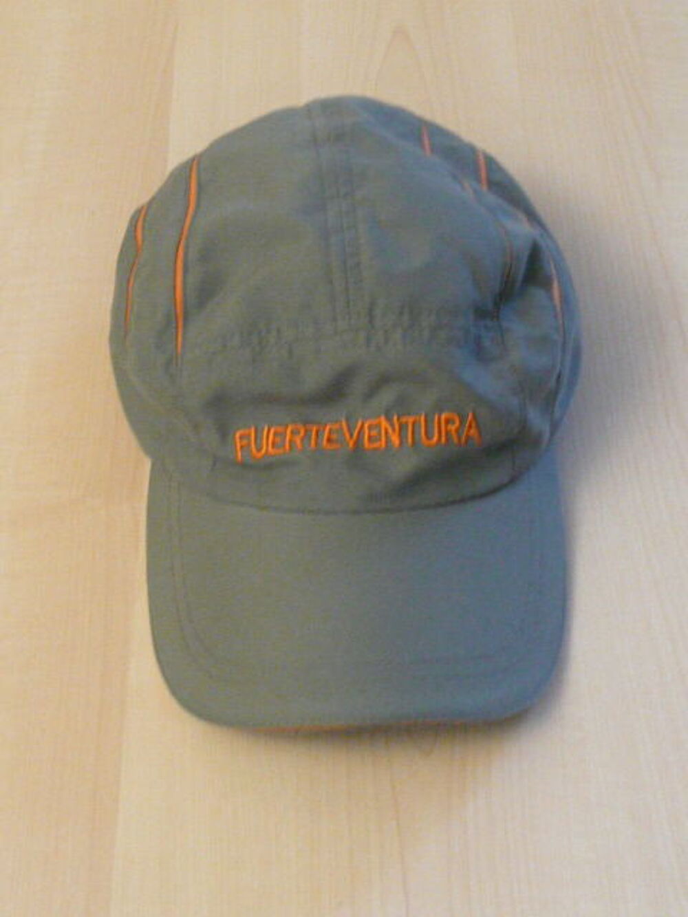 CASQUETTE KAKI FUERTEVENTURA. Vêtements enfants