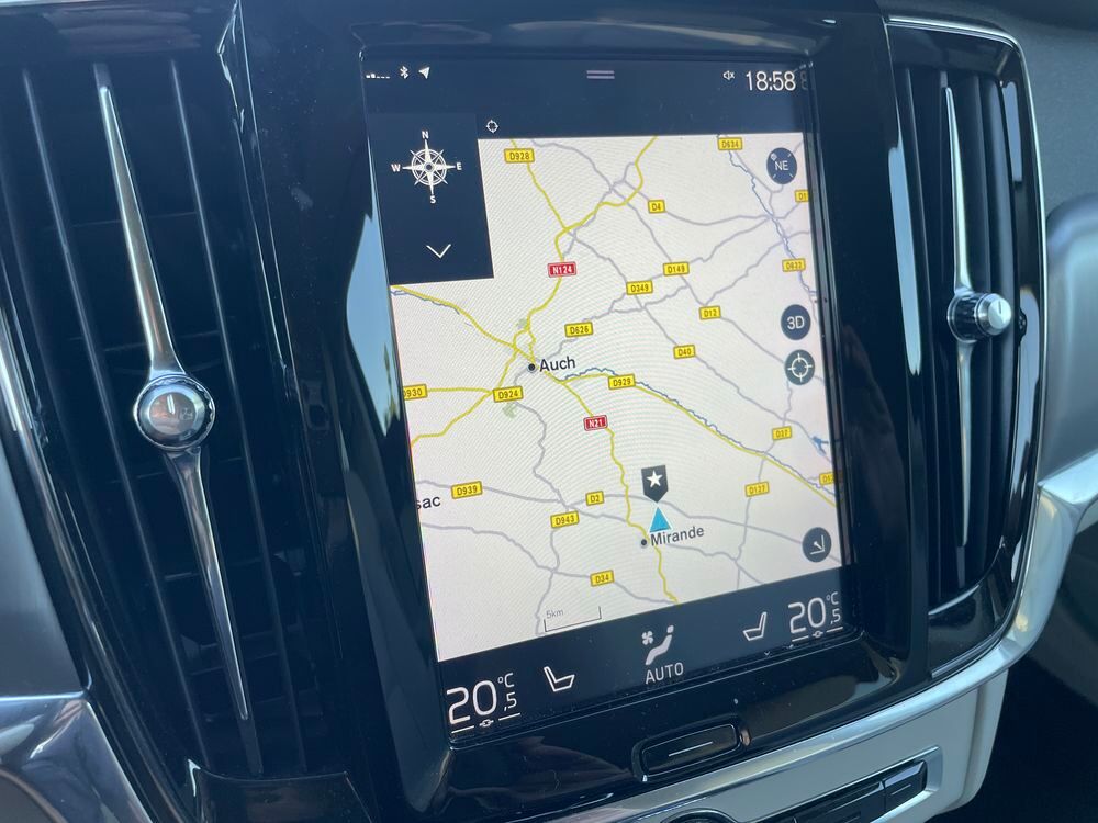 V90 D3 150 ch Geartronic 6 Momentum 2018 occasion 32300 Idrac-Respaill&egrave;s