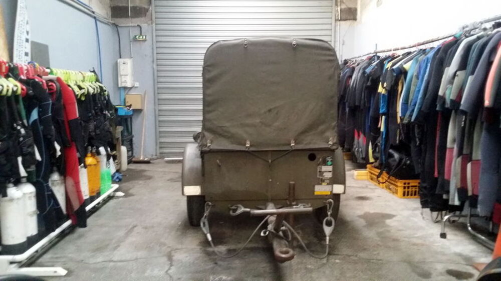 Remorque militaire de collection pour chasse, p&ecirc;che, plong&eacute;e 
