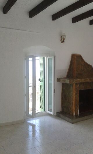  Appartement à louer 4 pièces 80 m²