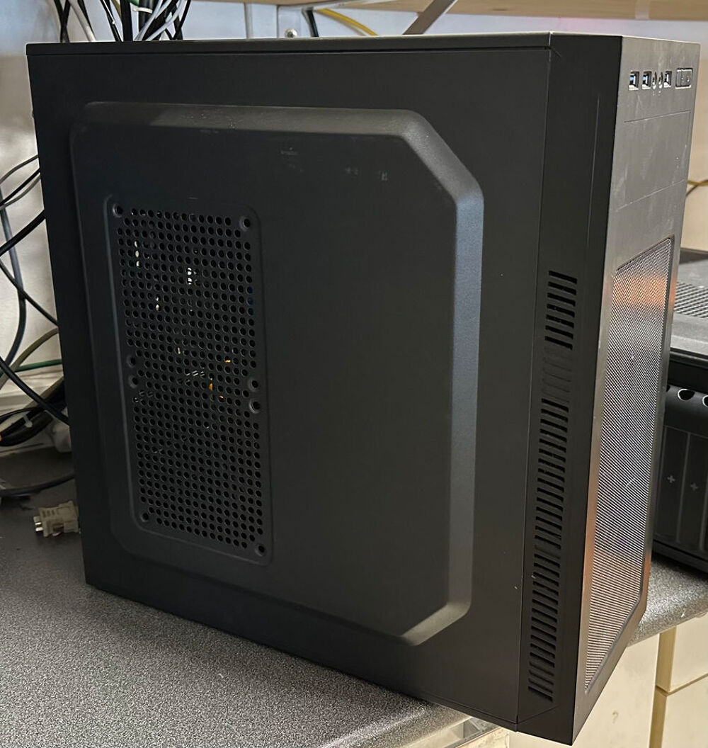 Ordinateur fixe bureautique comme neuf Matériel informatique