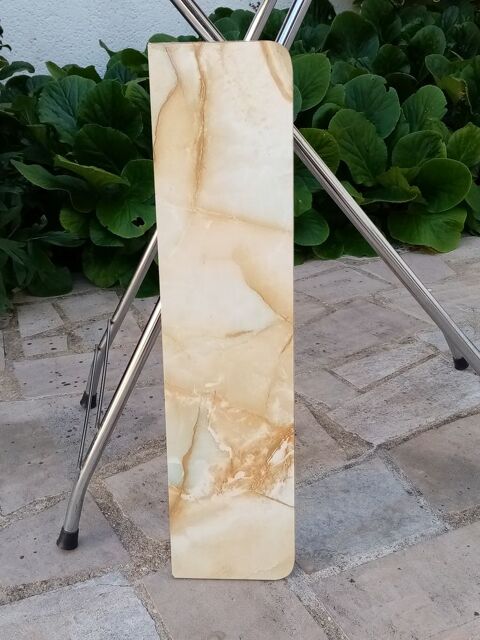 tagre imitation marbre 
8 Le Mans (72)