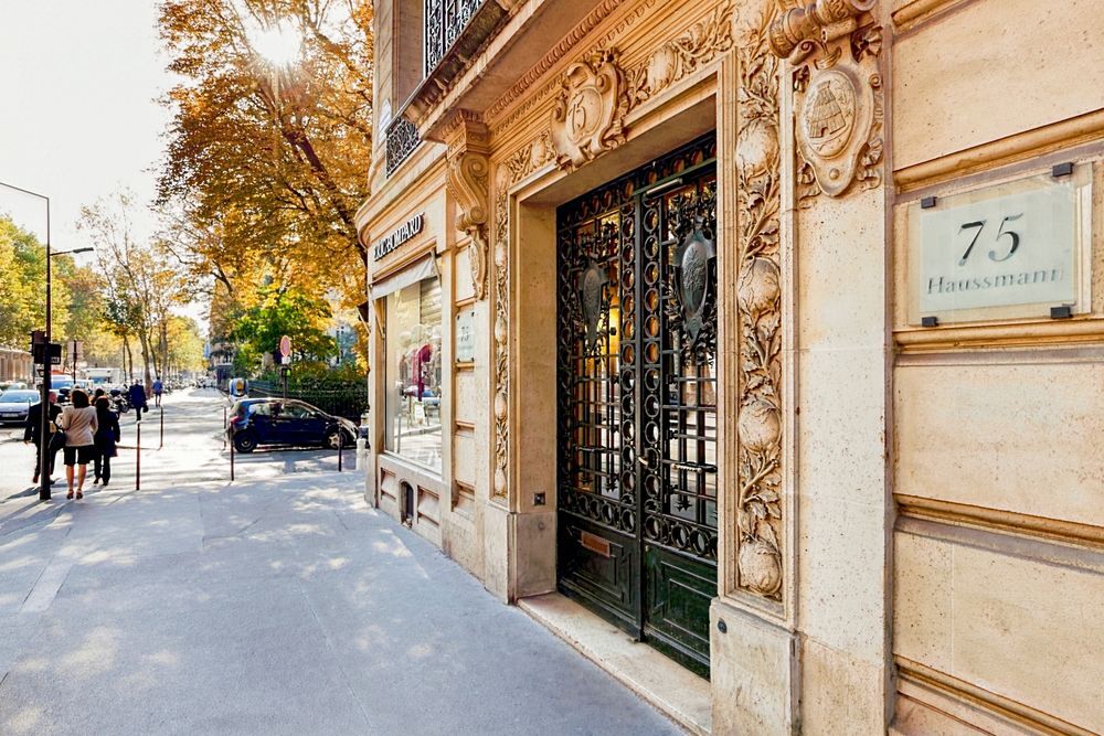   Louez un grand espace de bureau pour 50 personnes à Paris 75 BD Haussmann Paris 8