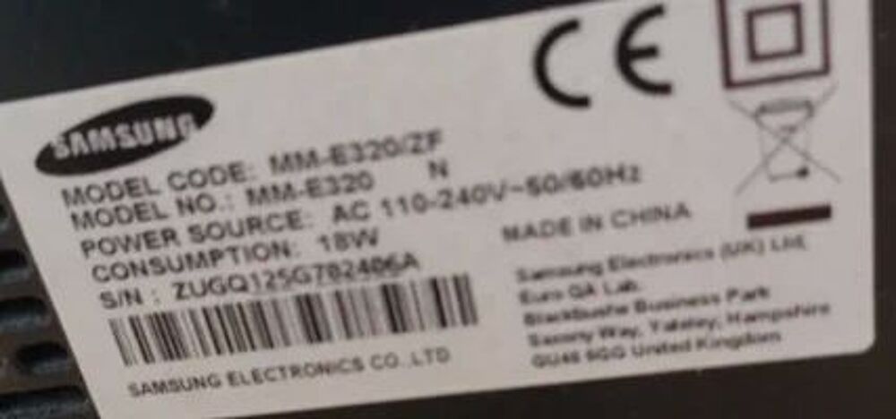 Micro Cha&icirc;ne Audio Samsung MM-E320 - Tr&egrave;s Bon &Eacute;tat
Audio et hifi