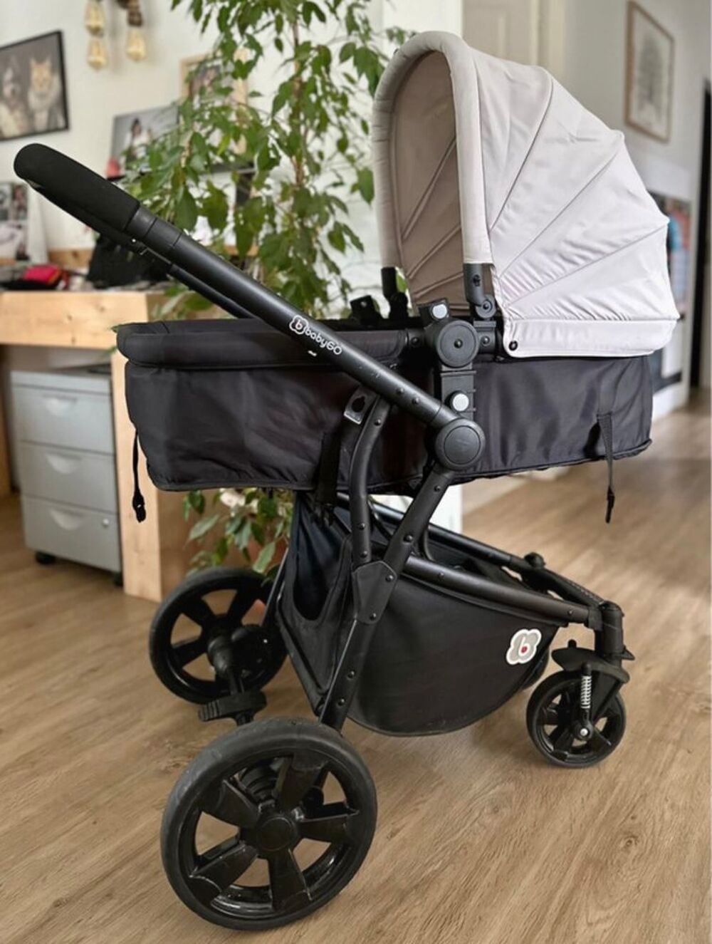 Poussette &amp; Si&egrave;ge auto Babygo Pu�riculture